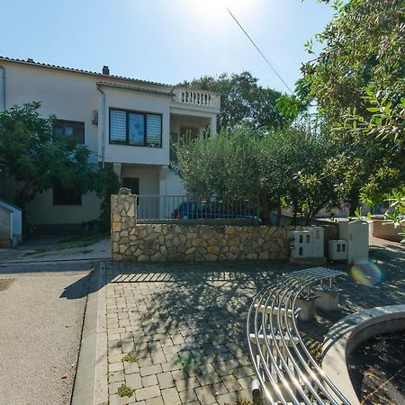 Apartments Snjezana Пировац Екстериор снимка