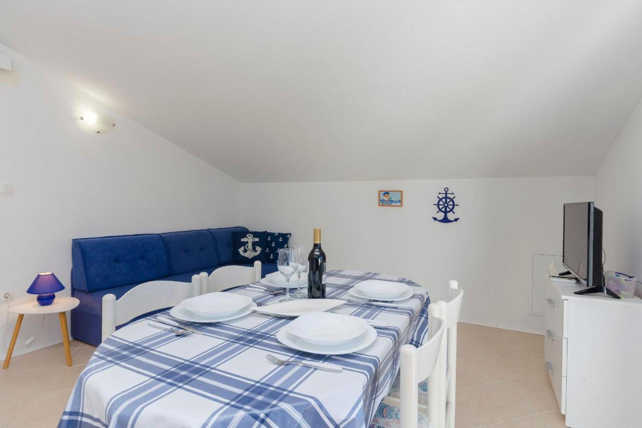 Apartments Snjezana Пировац Екстериор снимка
