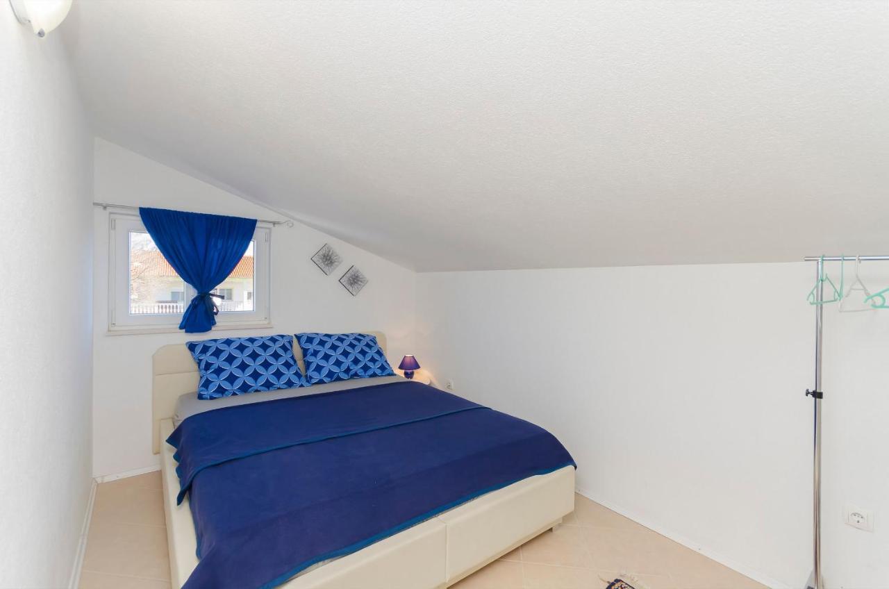 Apartments Snjezana Пировац Екстериор снимка